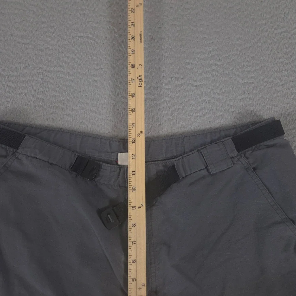 The North Face Shorts Mens XL Gray Nylon Cargo Built In Belt Hiking Utility Camp